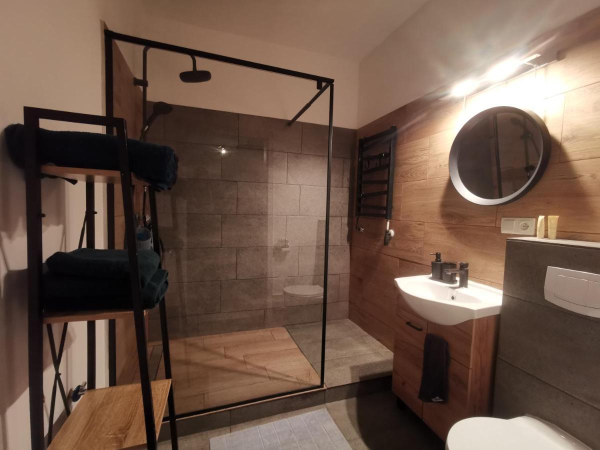 Aparthouse Zegrze 세로크 외부 사진
